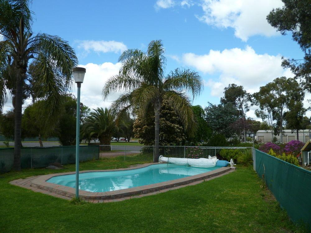 Birch Motel Tocumwal Previously Known As Kanimbla Motor Inn Exterior foto